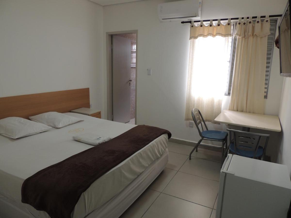 Hotel Ourinhos - Centro De Sao Paulo - Proximo 25 De Marco E Bras Ngoại thất bức ảnh